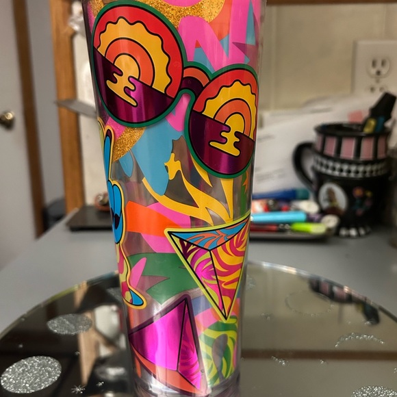 Tim Singleton x Starbucks Pride Tumbler - Picture 4 of 8